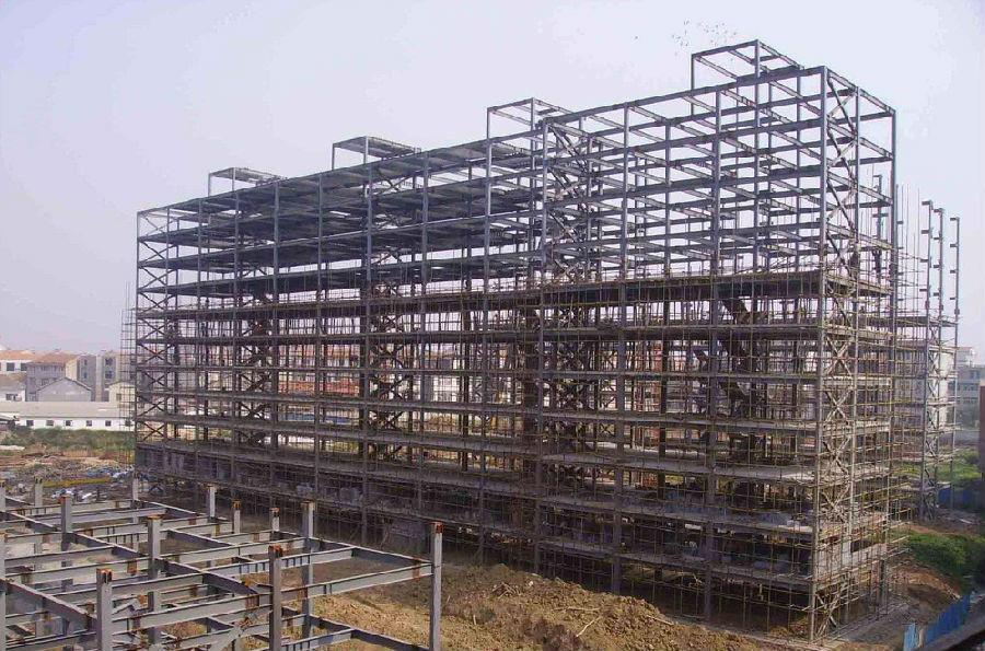 顺义高层钢结构的支撑布置与构造应该符合哪些要求